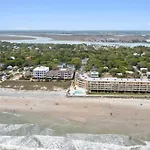 208 W Ashley - Central Location - 2 Mins To The Beach