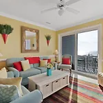 Seacoast Villa 2 Ocean View 2 Blocks From Center Street