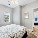 114 West Arctic