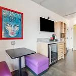 Boutique Vera Hotel In The Heart Of Folly Beach