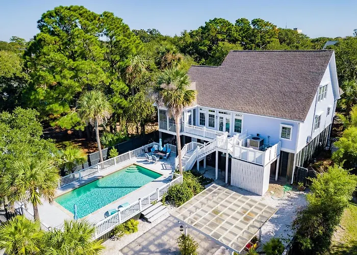 114 W Huron - Sand Castle - Saltwater Pool - Heated Upon Request