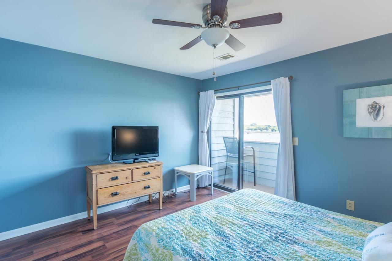 Mariners Cay 15 *