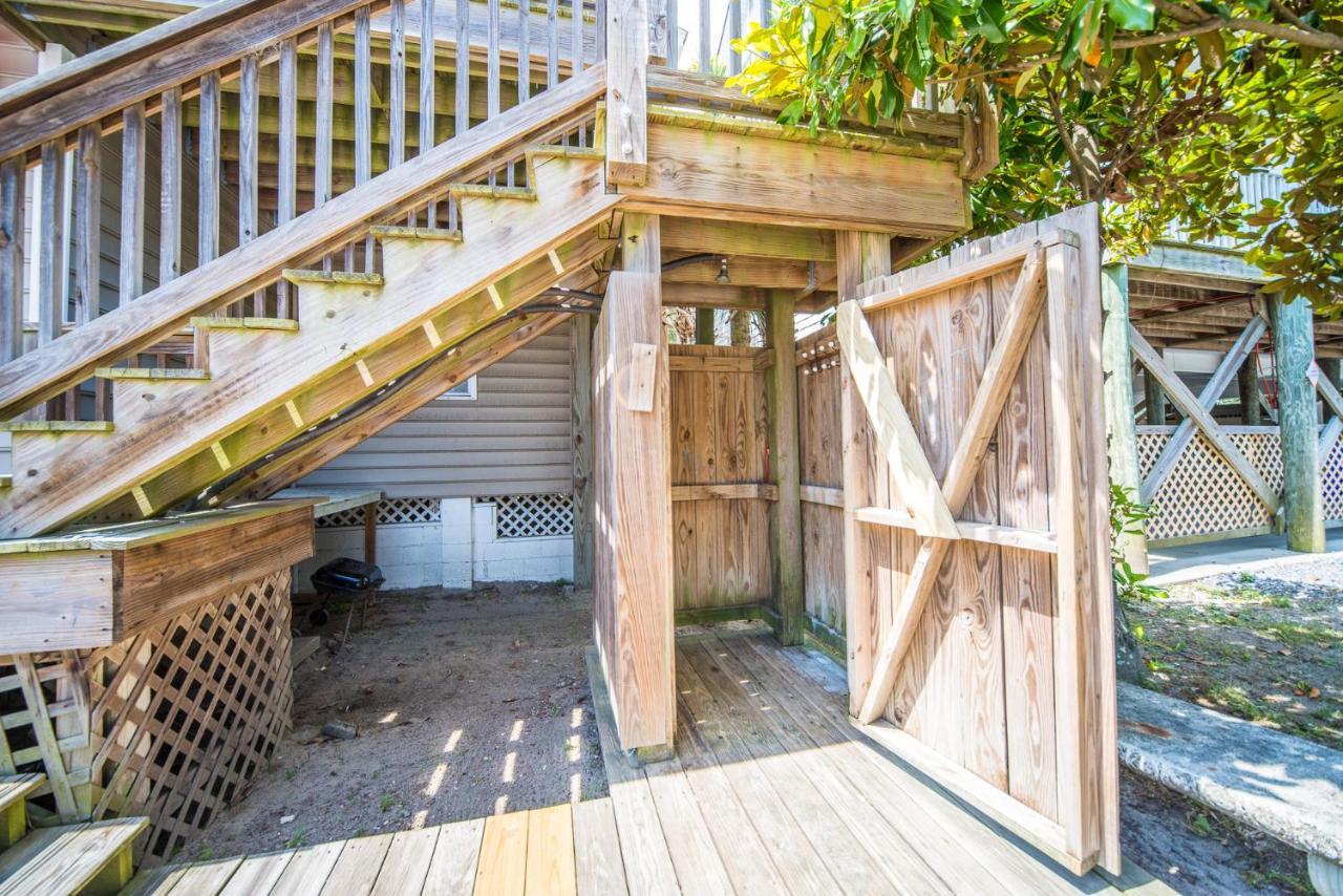 Salty Shack Unit B - Salty Shack - Dog Friendly - Across From The - Location! * Folly Beach