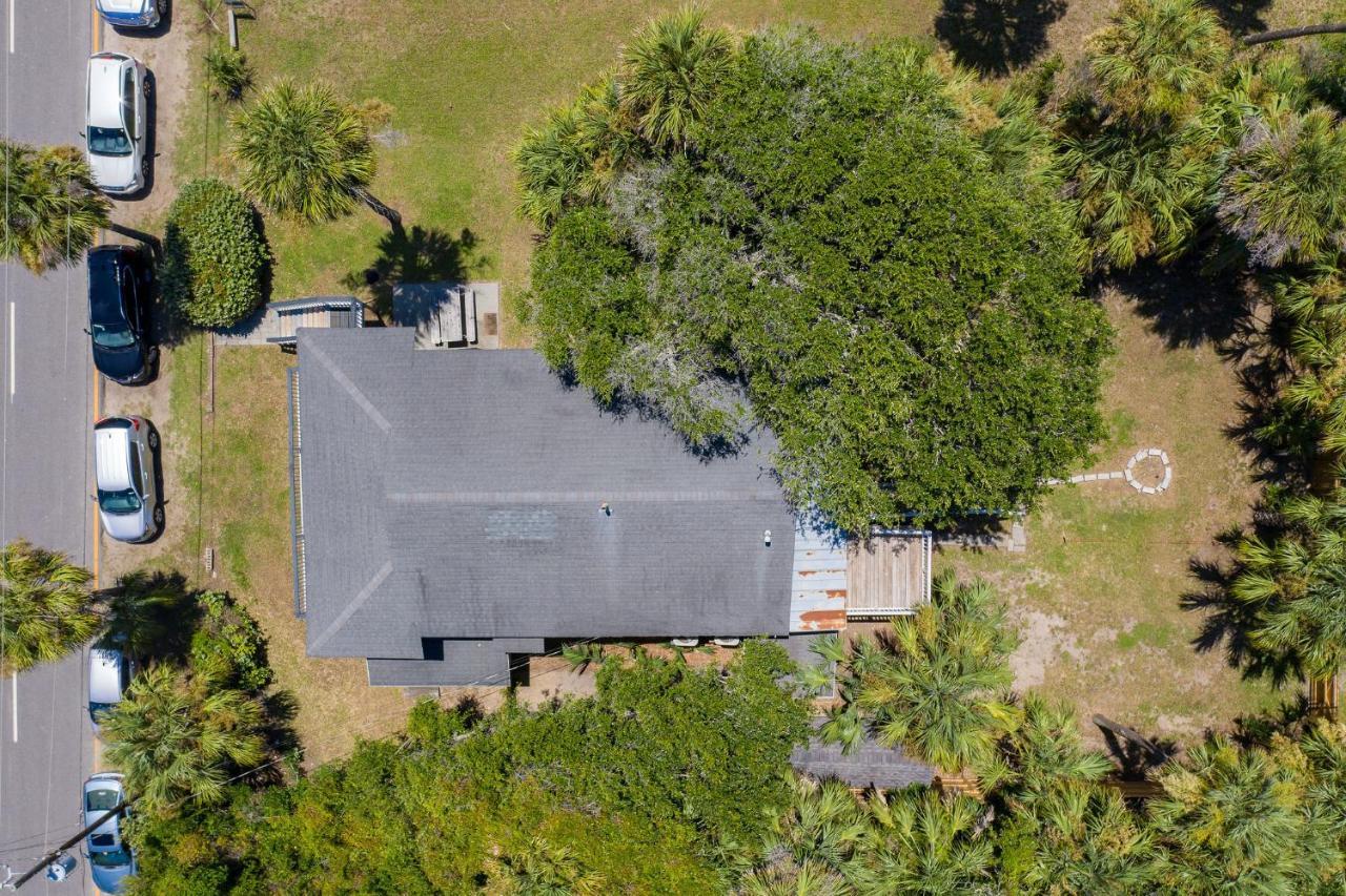 Holiday home 306 E Arctic Ave.
