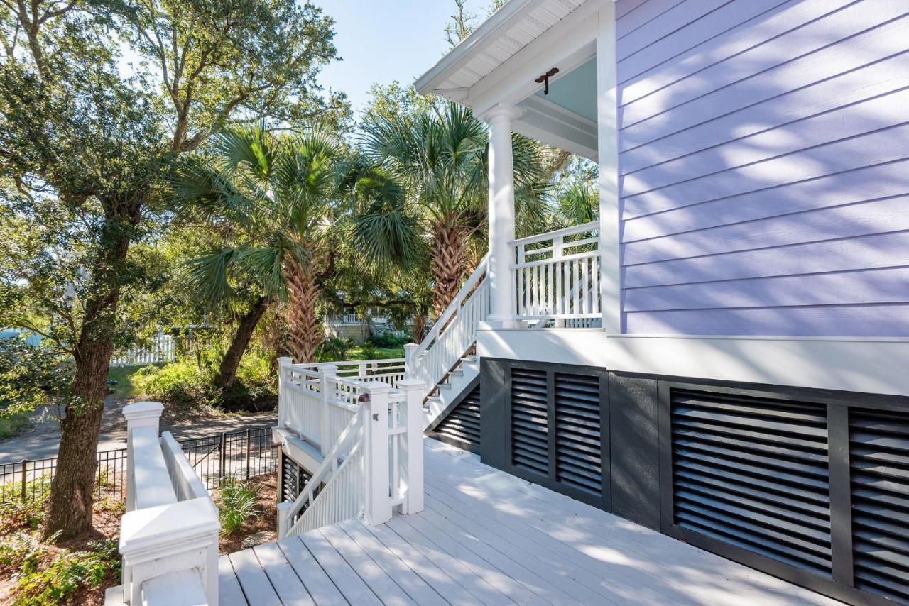 114 W Huron - Castle - Saltwater Pool - Heated Upon Request