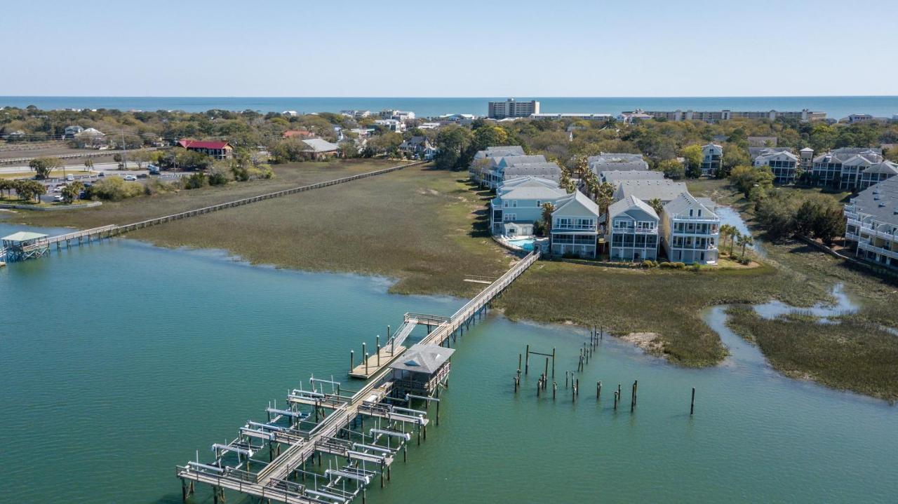 95 Waters Edge Community
