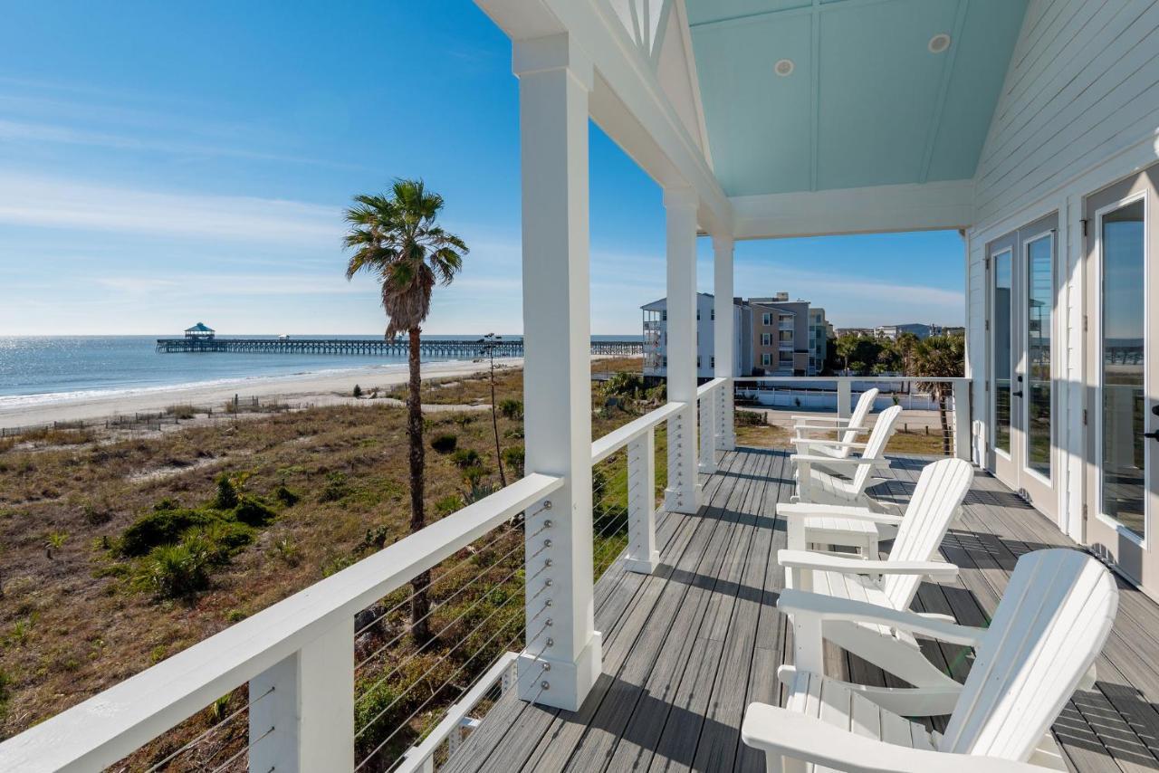 207 E Arctic - Seahorsing Around - Oceanfront - 3 Bedrooms Holiday home Folly Beach