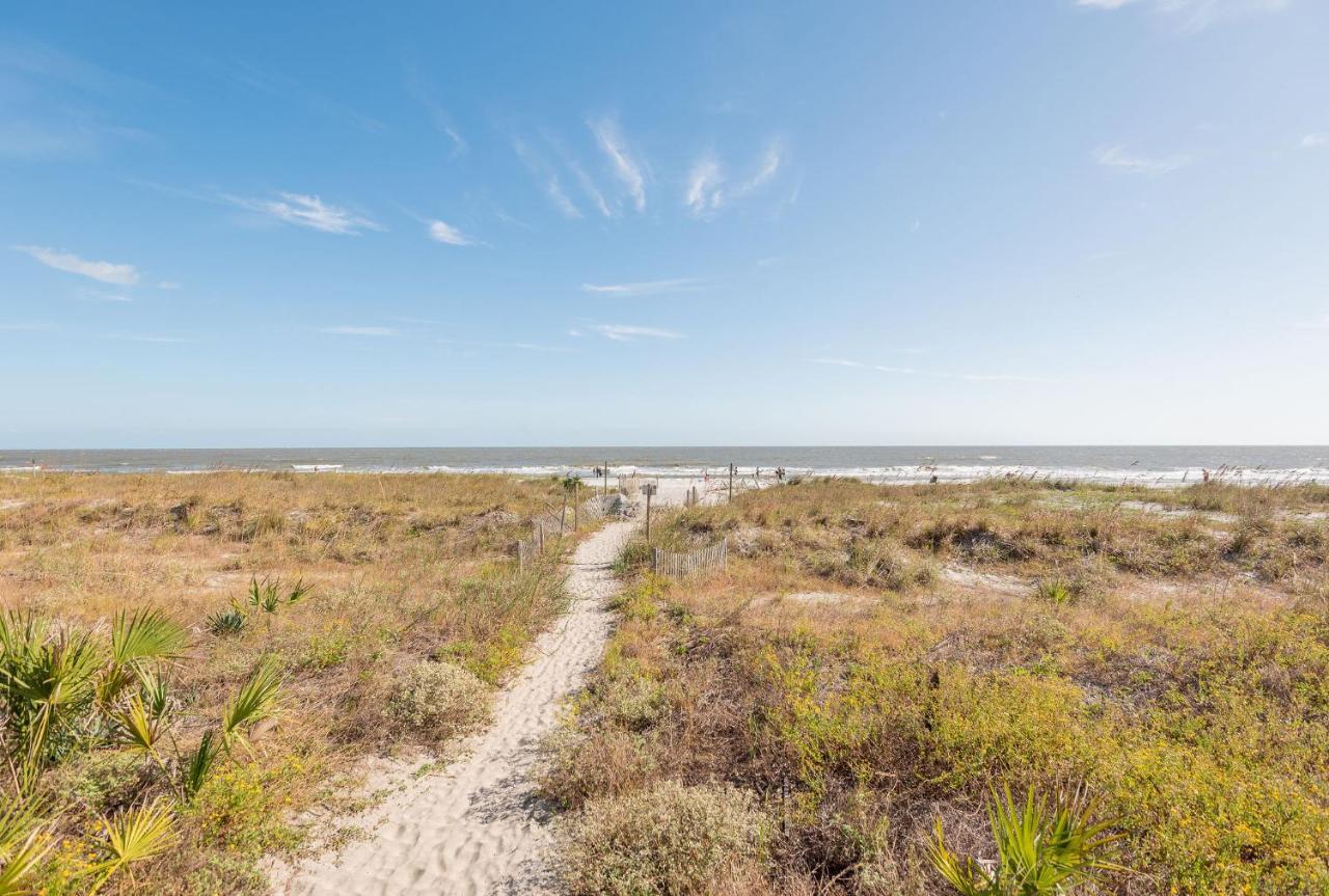 Holiday home 211 E Arctic - Tee Fore Two - Oceanfront - 4 Bedrooms