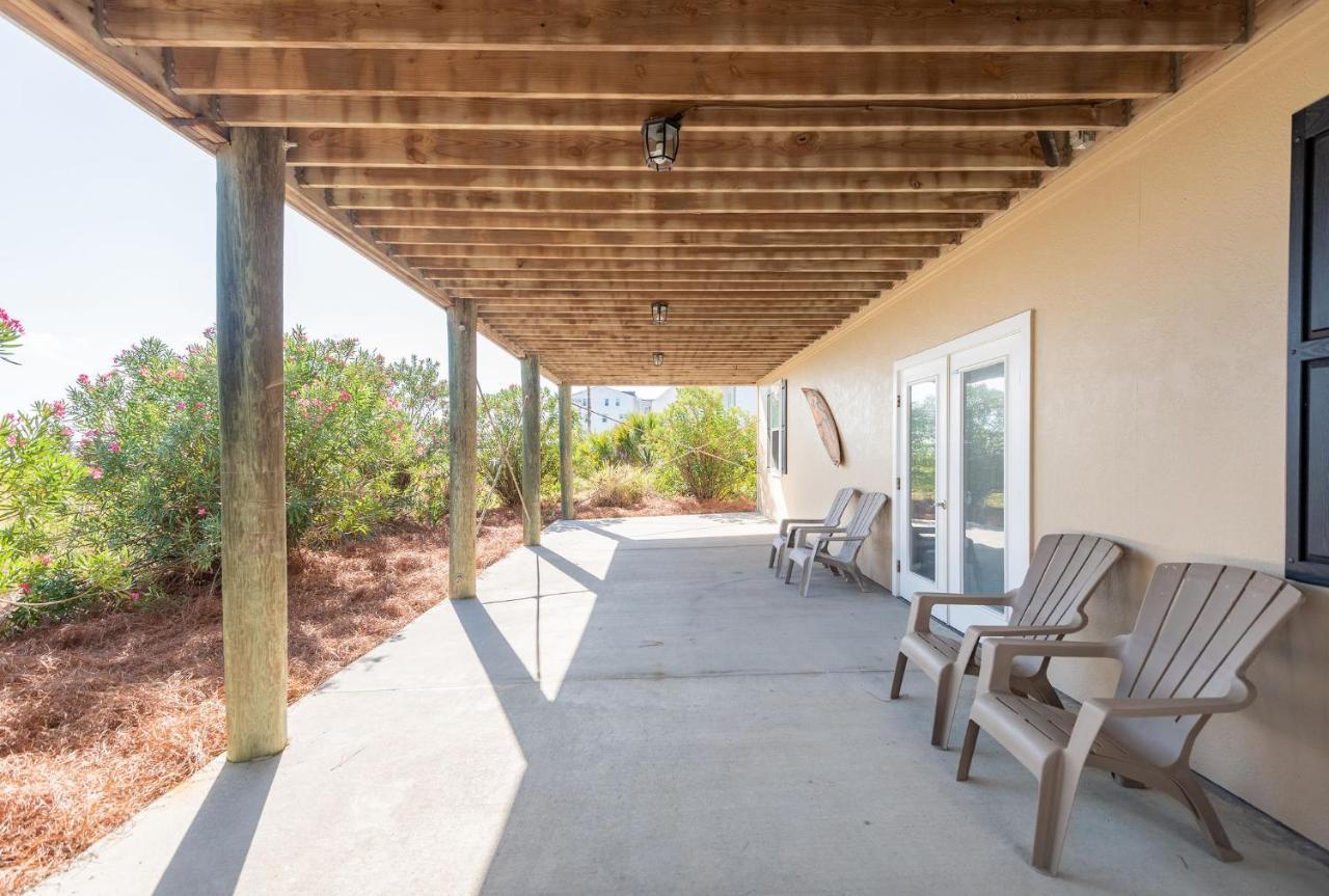 211 E Arctic - Tee Fore Two - Oceanfront - 4 Bedrooms Holiday home