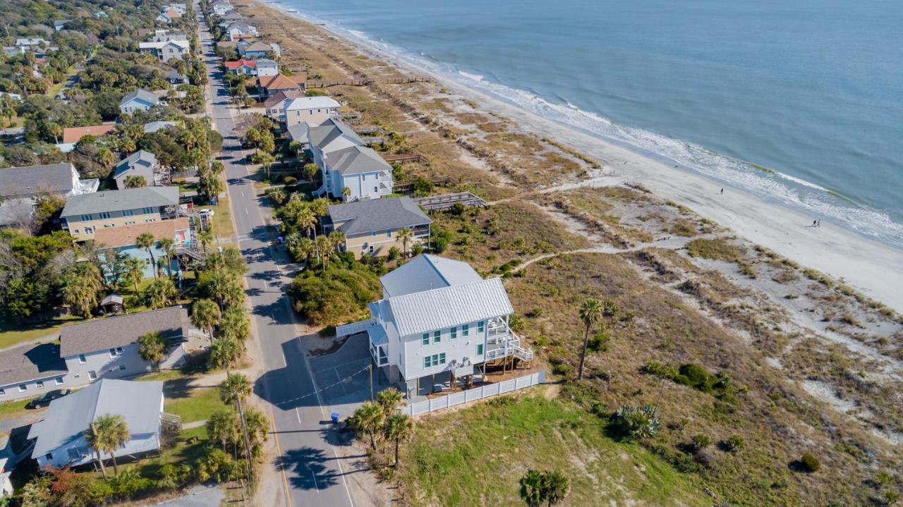 207 E Arctic - Seahorsing Around - Oceanfront - 3 Bedrooms Folly Beach