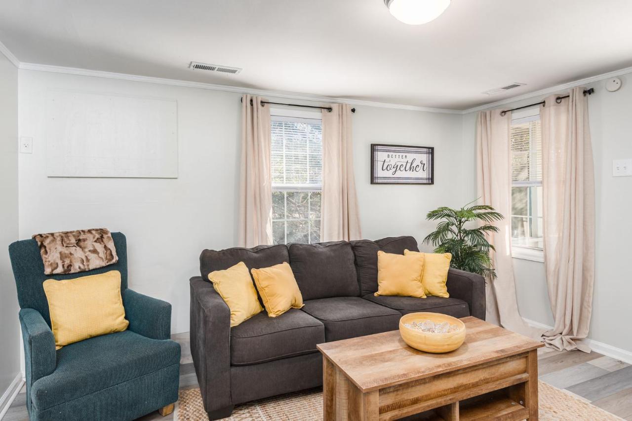 220 W Ashley - Corner - Location Folly Beach