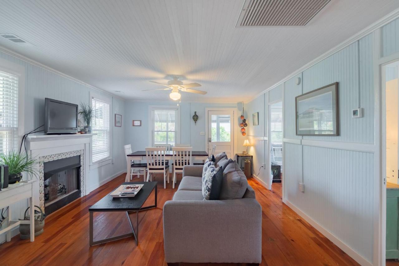 306 E Arctic Ave. Folly Beach