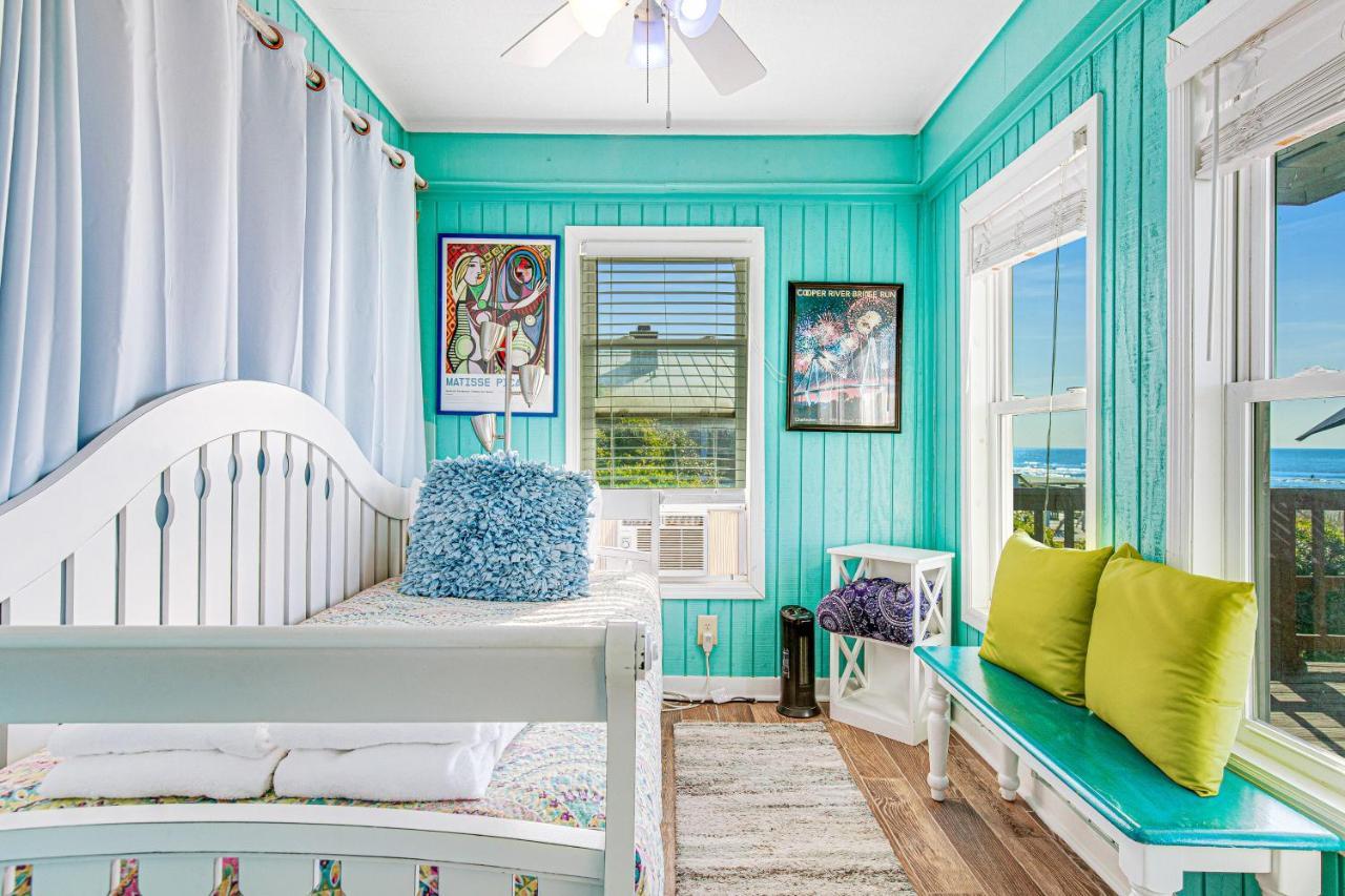 Funky Folly Holiday home