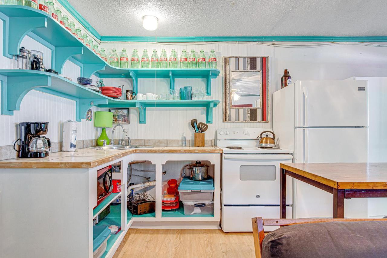 Funky Folly Holiday home