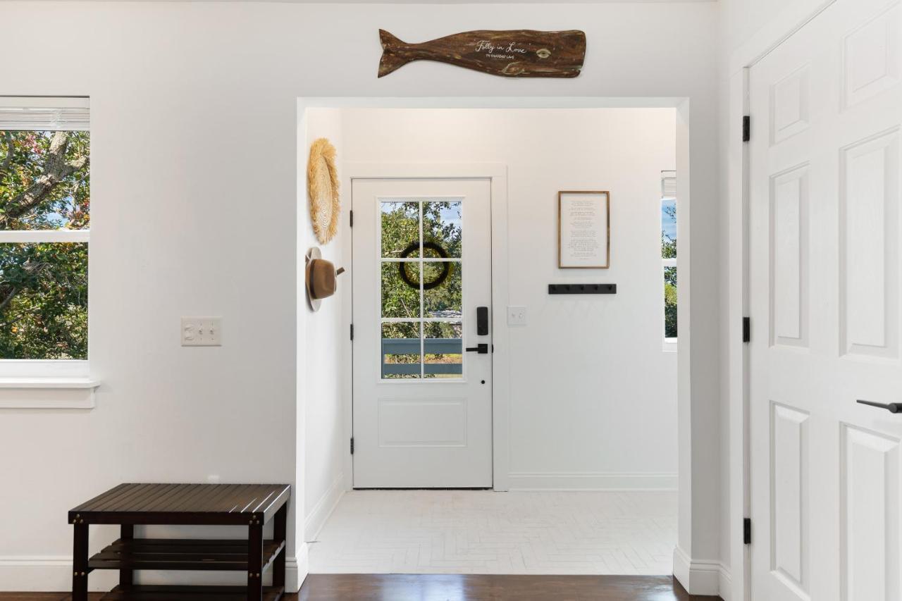 79 Sandbar Ln - Folly In - Renovated Private - Sunset Views Holiday home