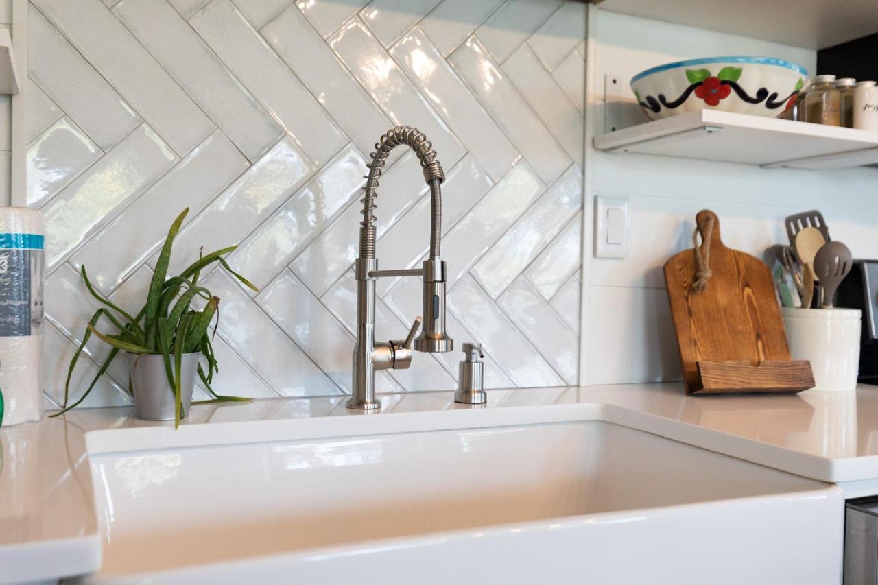 Holiday home 79 Sandbar Ln - Folly In - Renovated Private - Sunset Views *
