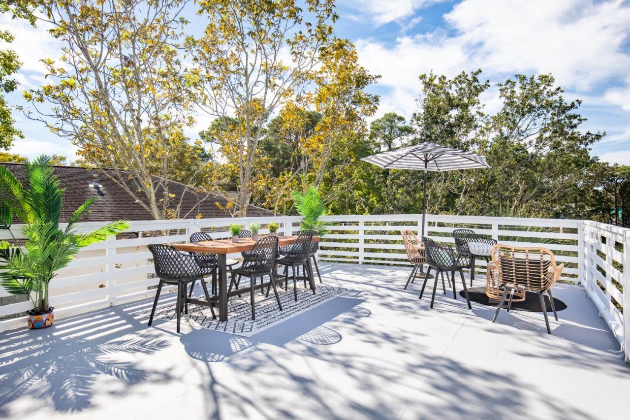 79 Sandbar Ln - Folly In - Renovated Private - Sunset Views Holiday home