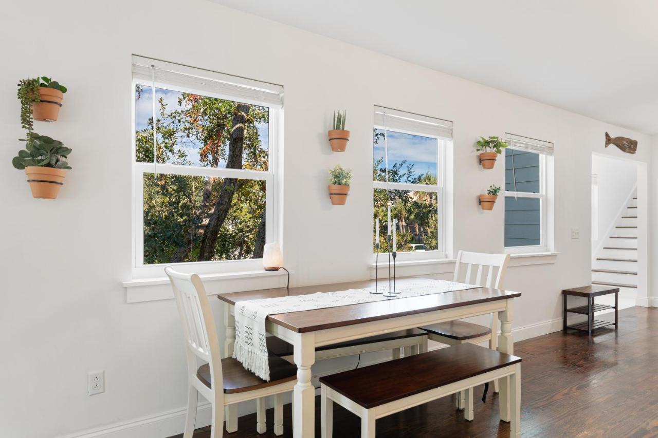 79 Sandbar Ln - Folly In - Renovated Private - Sunset Views Holiday home Folly Beach