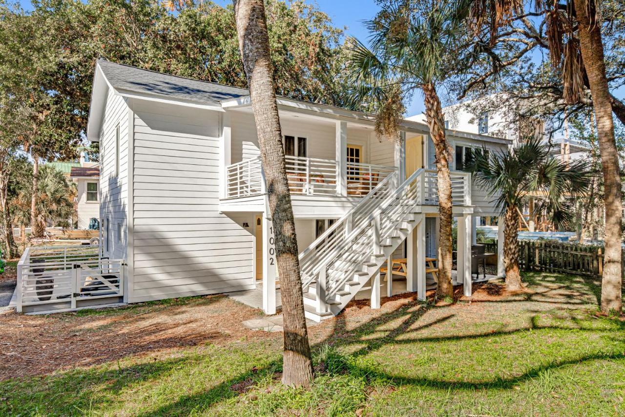 Folly's Hideaway A