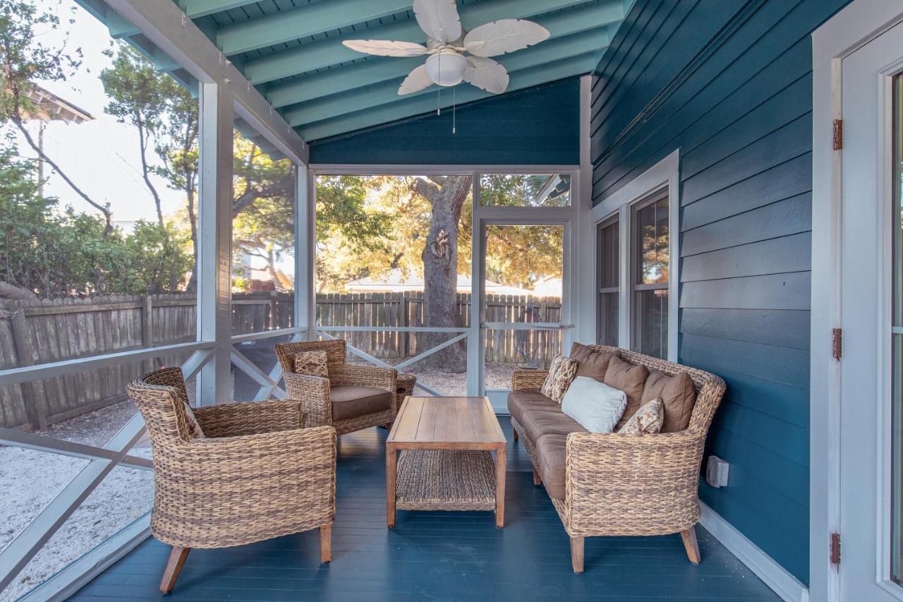 Holiday home W Cooper 317