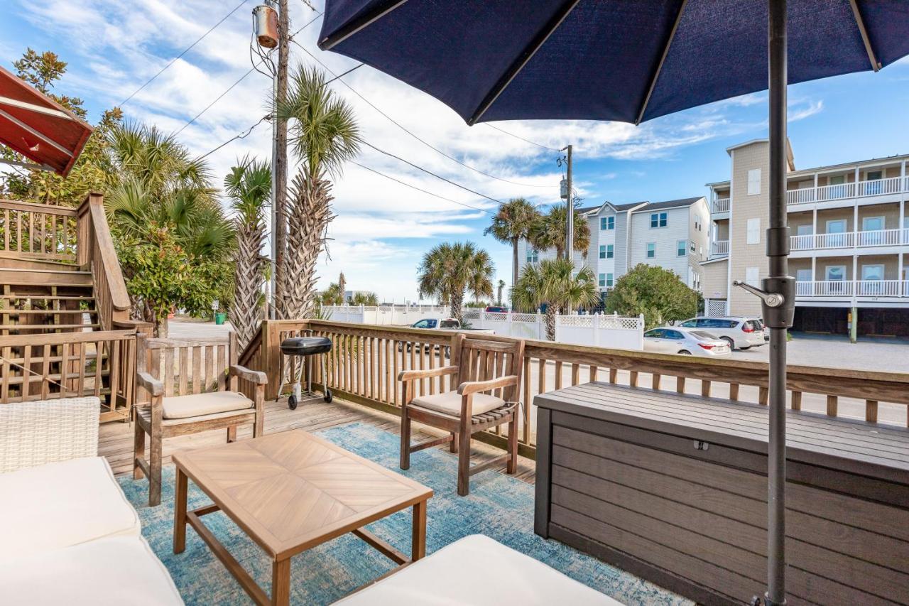 Villa Salty Shack Unit B - Salty Shack - Dog Friendly - Across From The - Location! Folly Beach