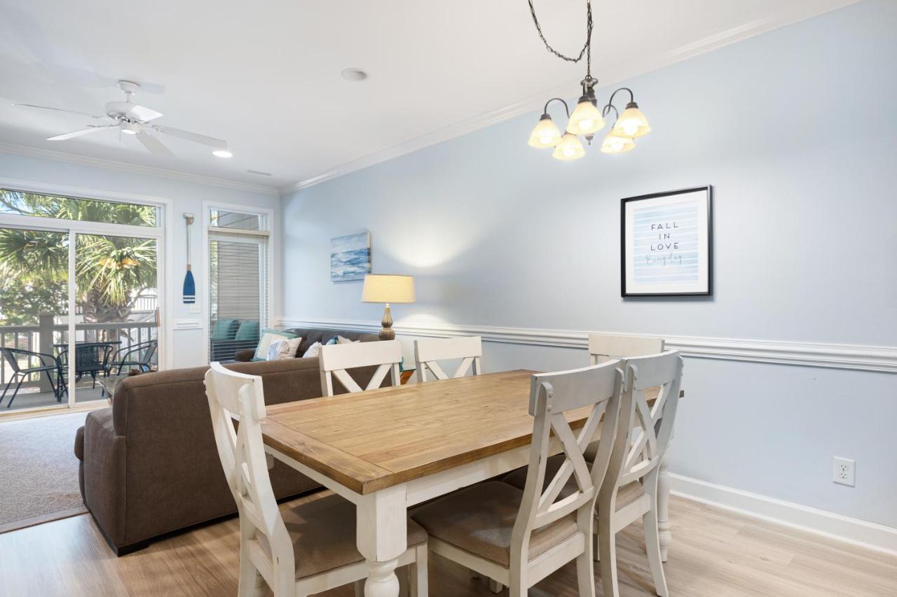 Turtle Bay 10 Holiday home *