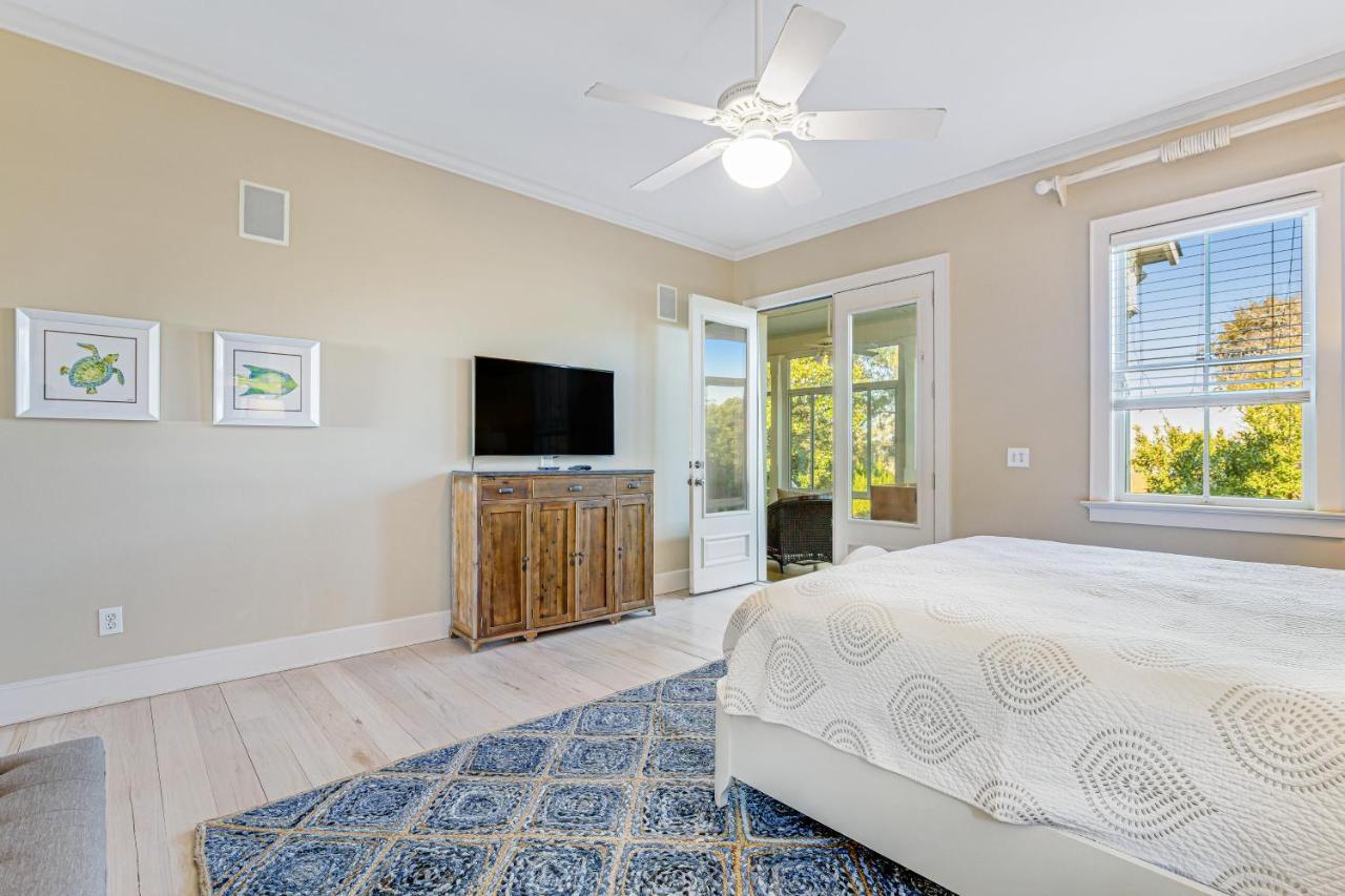 Holiday home Tradewinds Folly Beach