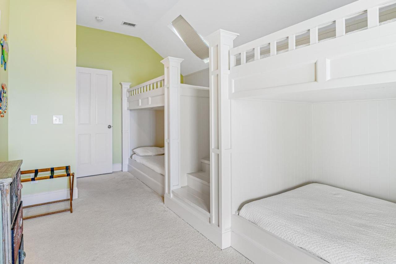 Holiday home Tradewinds *
