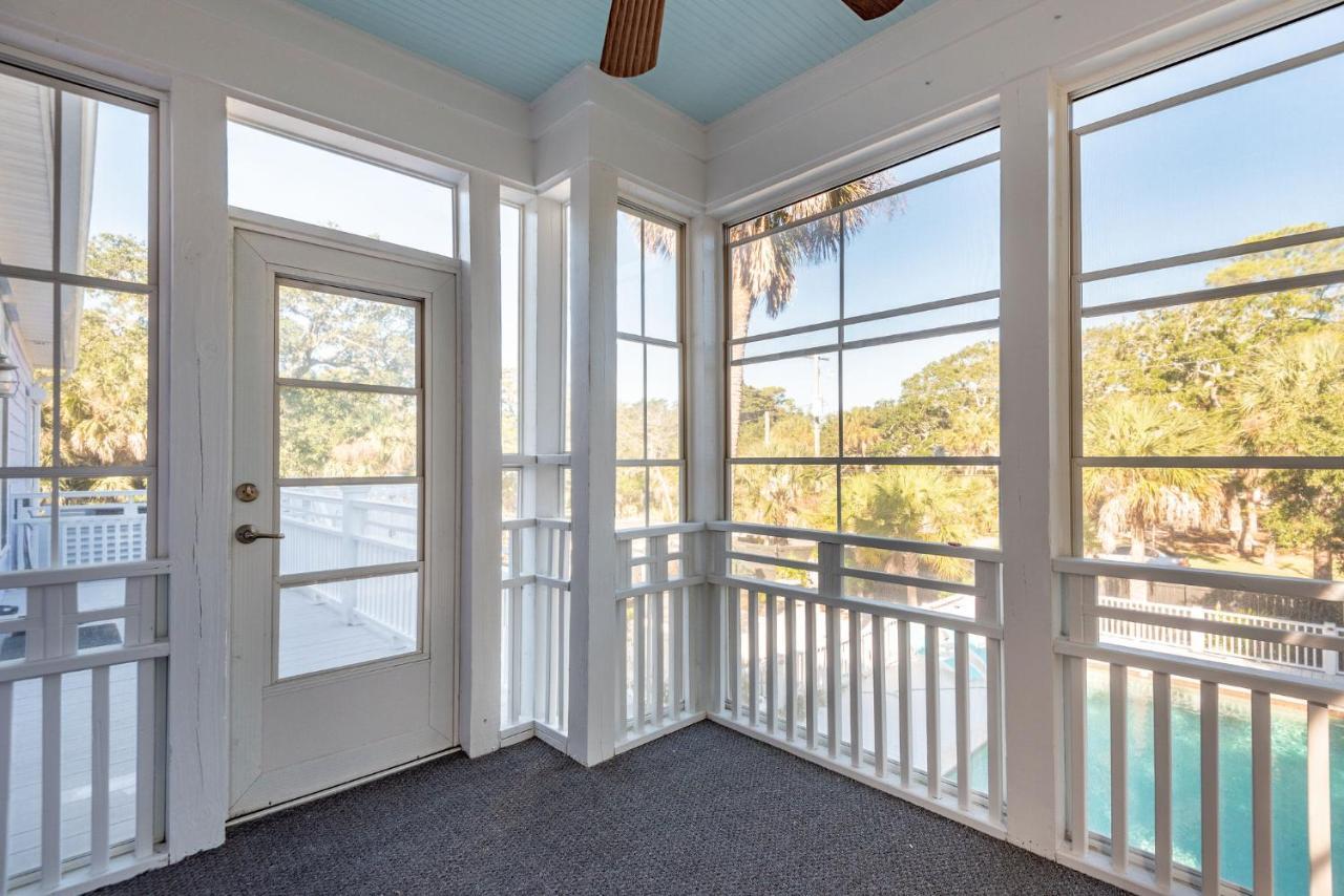 114 W Huron - Castle - Saltwater Pool - Heated Upon Request Holiday home