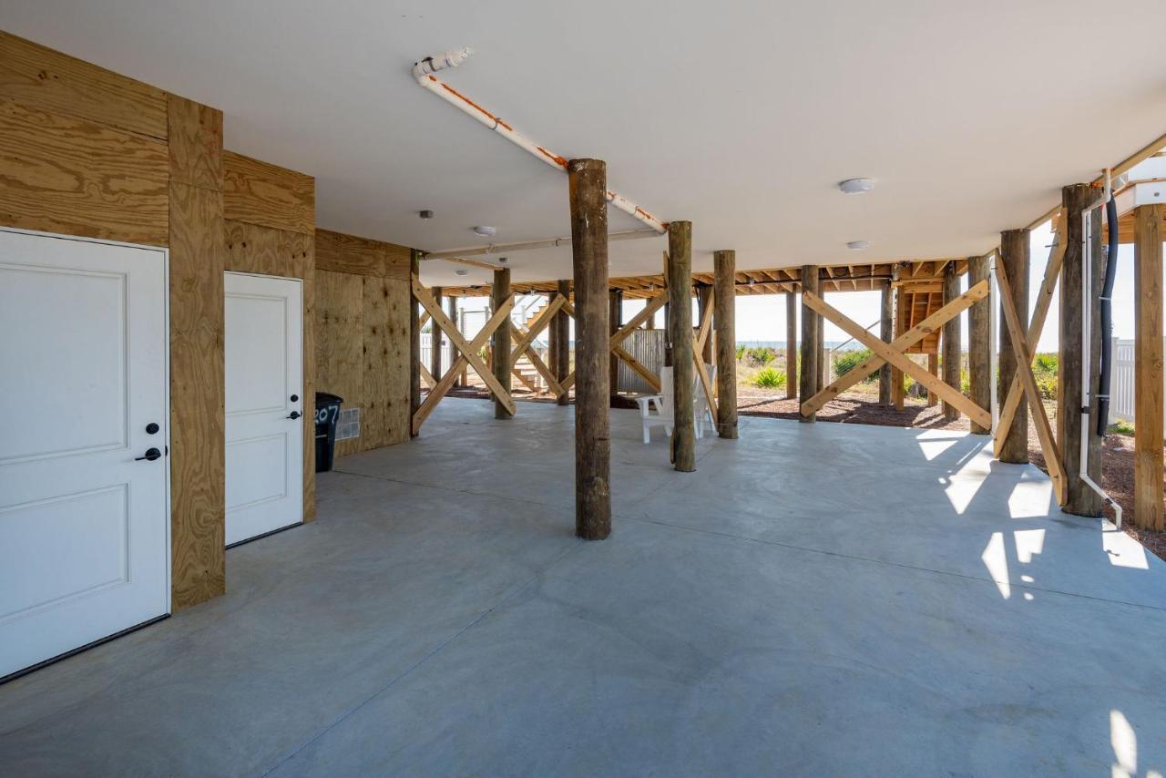 207 E Arctic - Seahorsing Around - Oceanfront - 3 Bedrooms Holiday home *