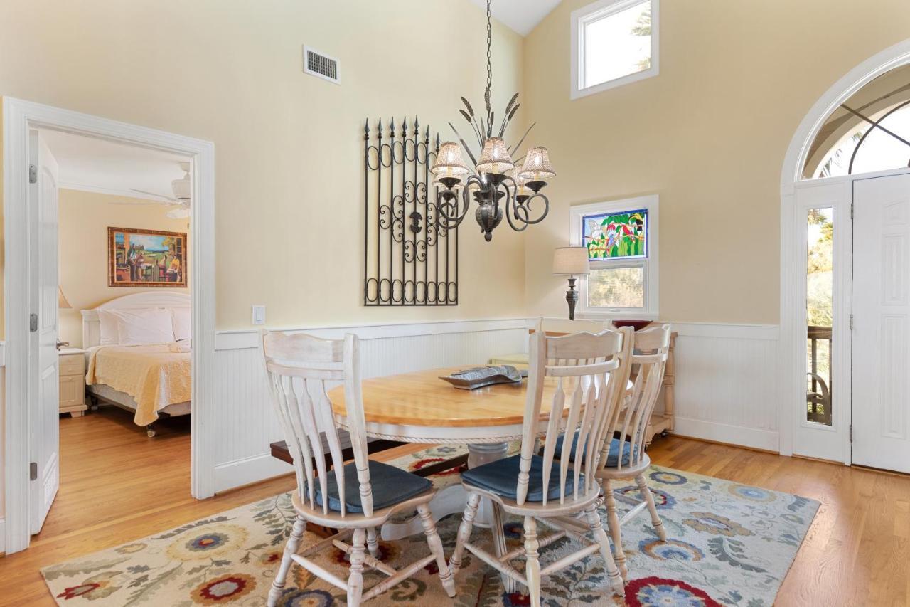 211 E Arctic - Tee Fore Two - Oceanfront - 4 Bedrooms * Folly Beach