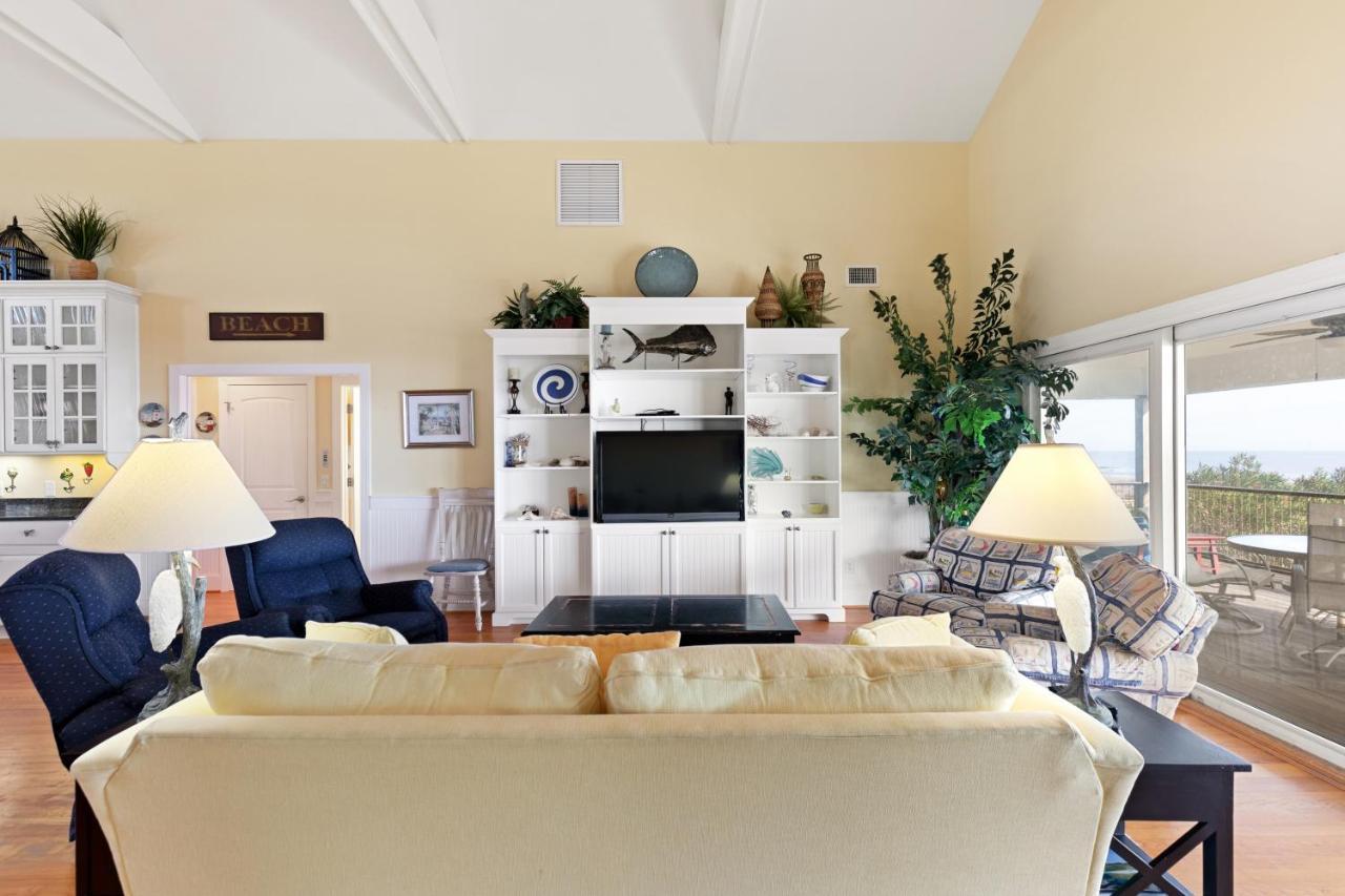 211 E Arctic - Tee Fore Two - Oceanfront - 4 Bedrooms Holiday home