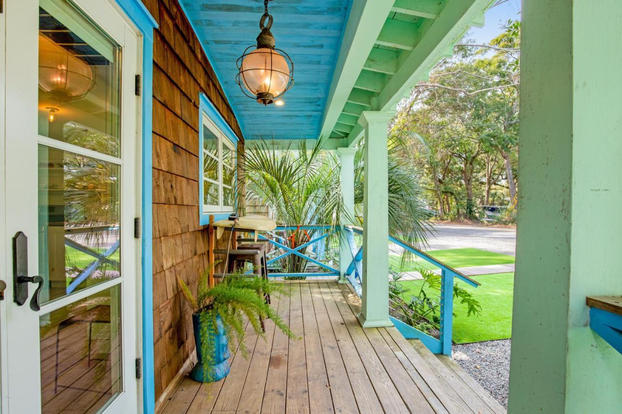 Place B Folly Beach