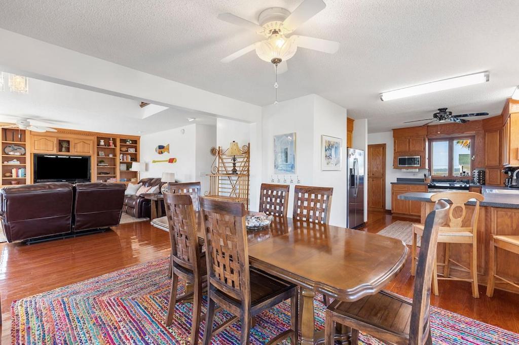 1511 Forrest Ave - Sea Caught The Katy - Private Pool- Ocean View Holiday home