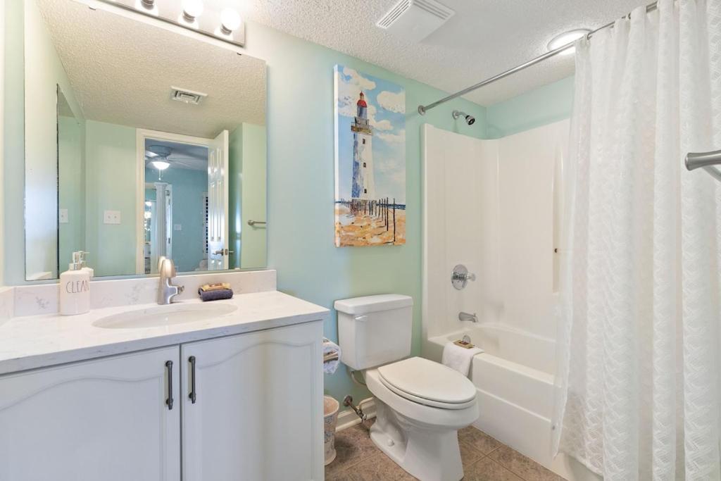 Holiday home 408 Cov Atlantic Breeze Oceanfront Floor 2 Pools