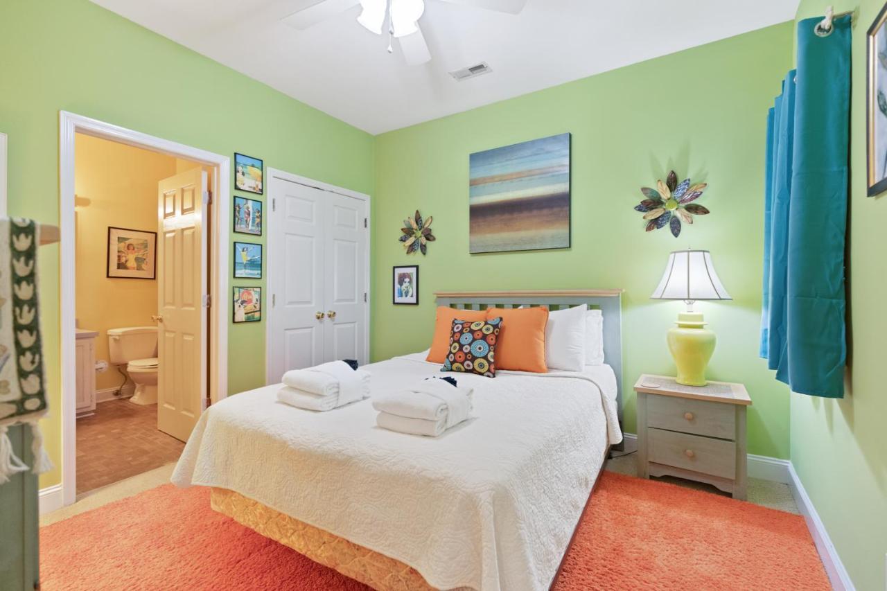 Holiday home Seacoast 2 Ocean View 2 Blocks From Center Street Folly Beach