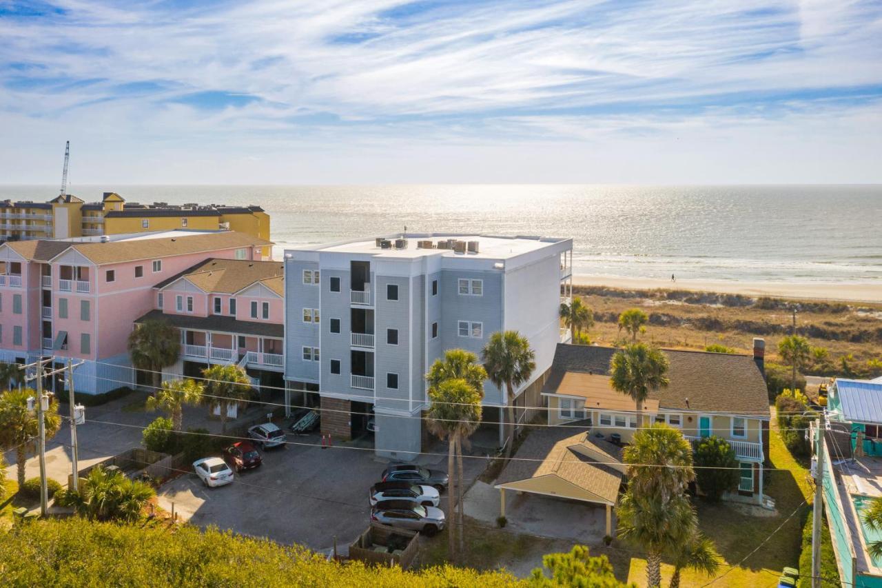 Seacoast 2 Ocean View 2 Blocks From Center Street Holiday home *