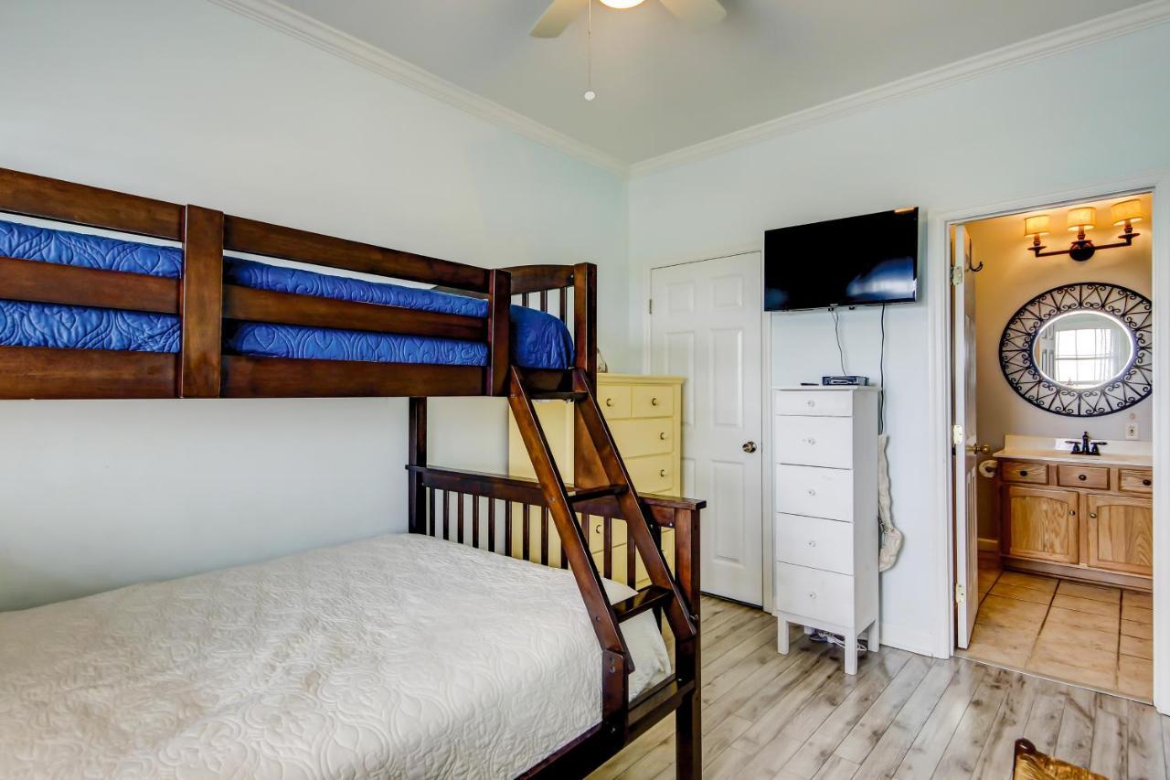 2n Marsh Winds Apartment Folly Beach
