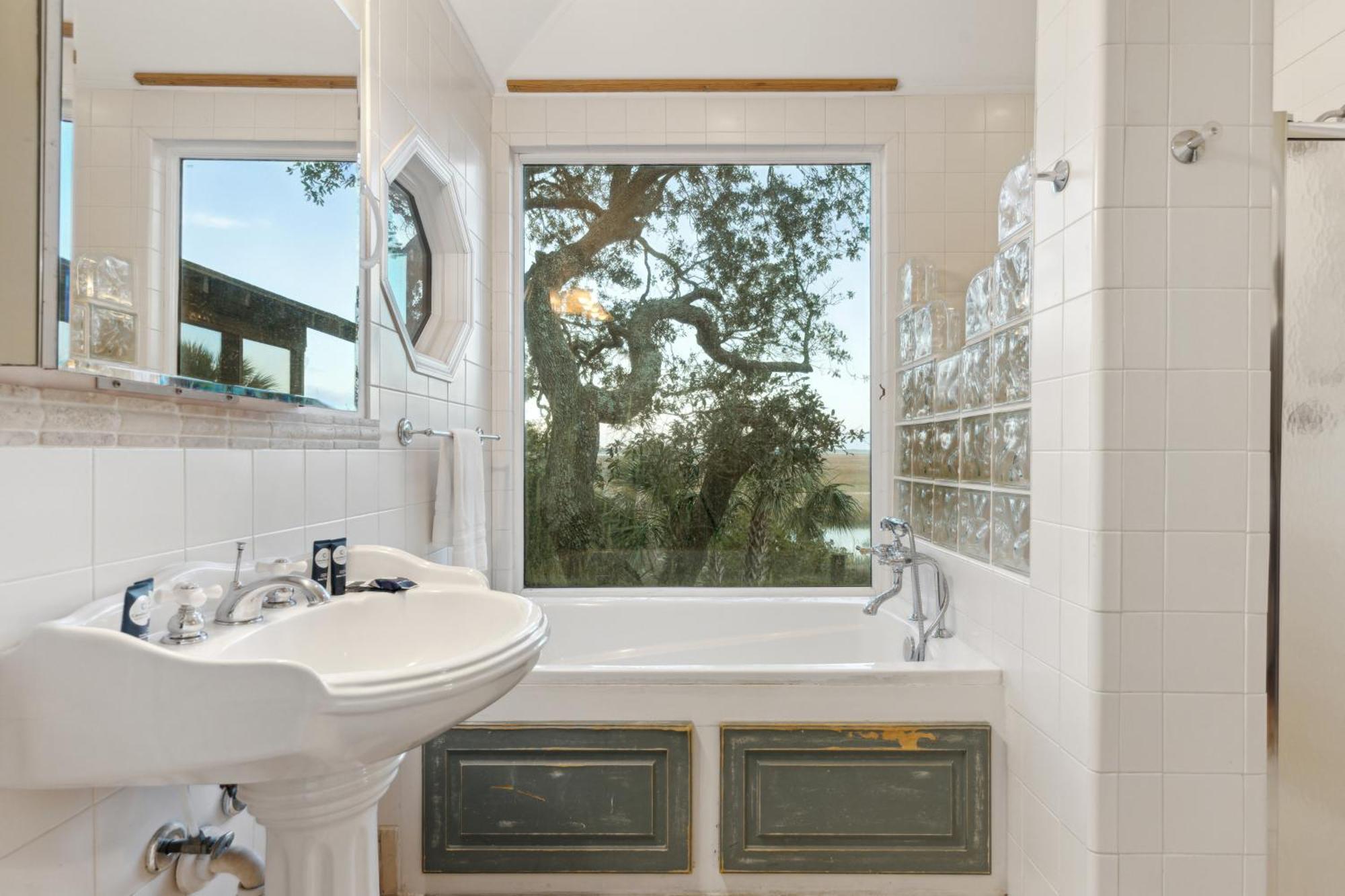 Holiday home Coastal Treasure