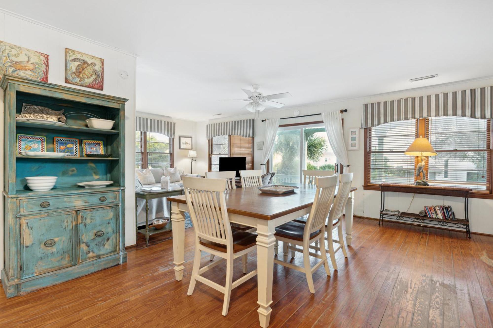 Coastal Treasure Holiday home *