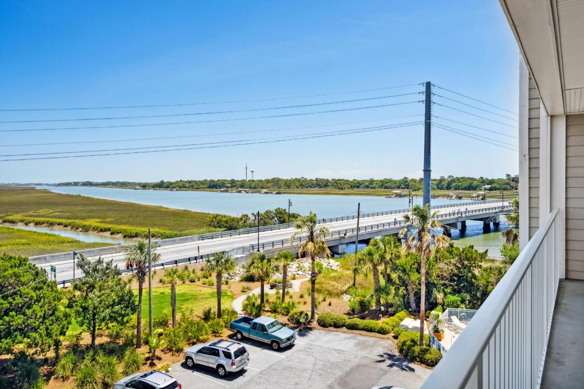 Holiday home Turn Of River 4e