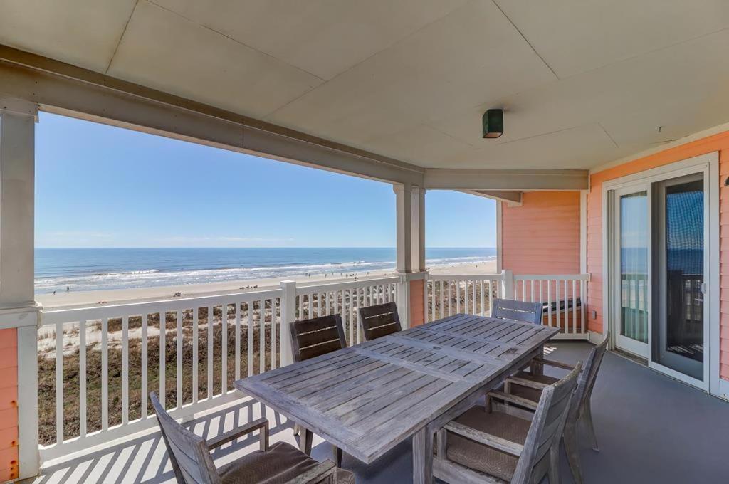 Ocean Point 301 *