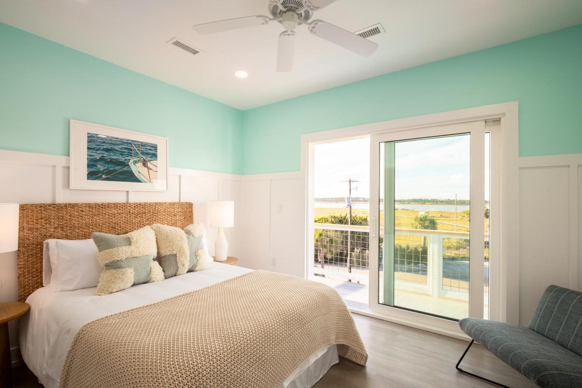 Oceans Eye By Avantstay Beach Front W Roof Top Pool Putting Green Holiday home Folly Beach