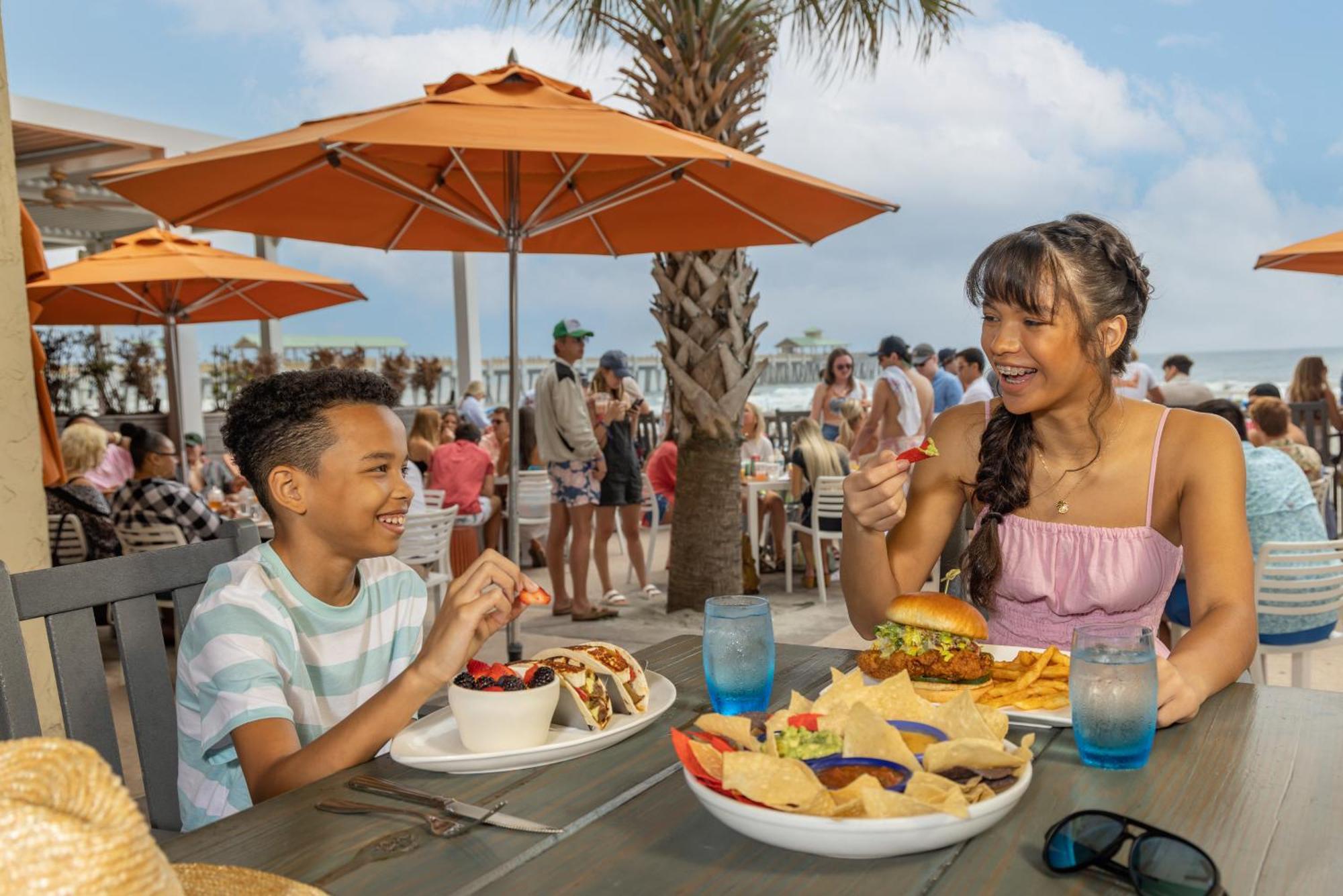 Tides Folly Beach, Charleston's Oceanfront 3*