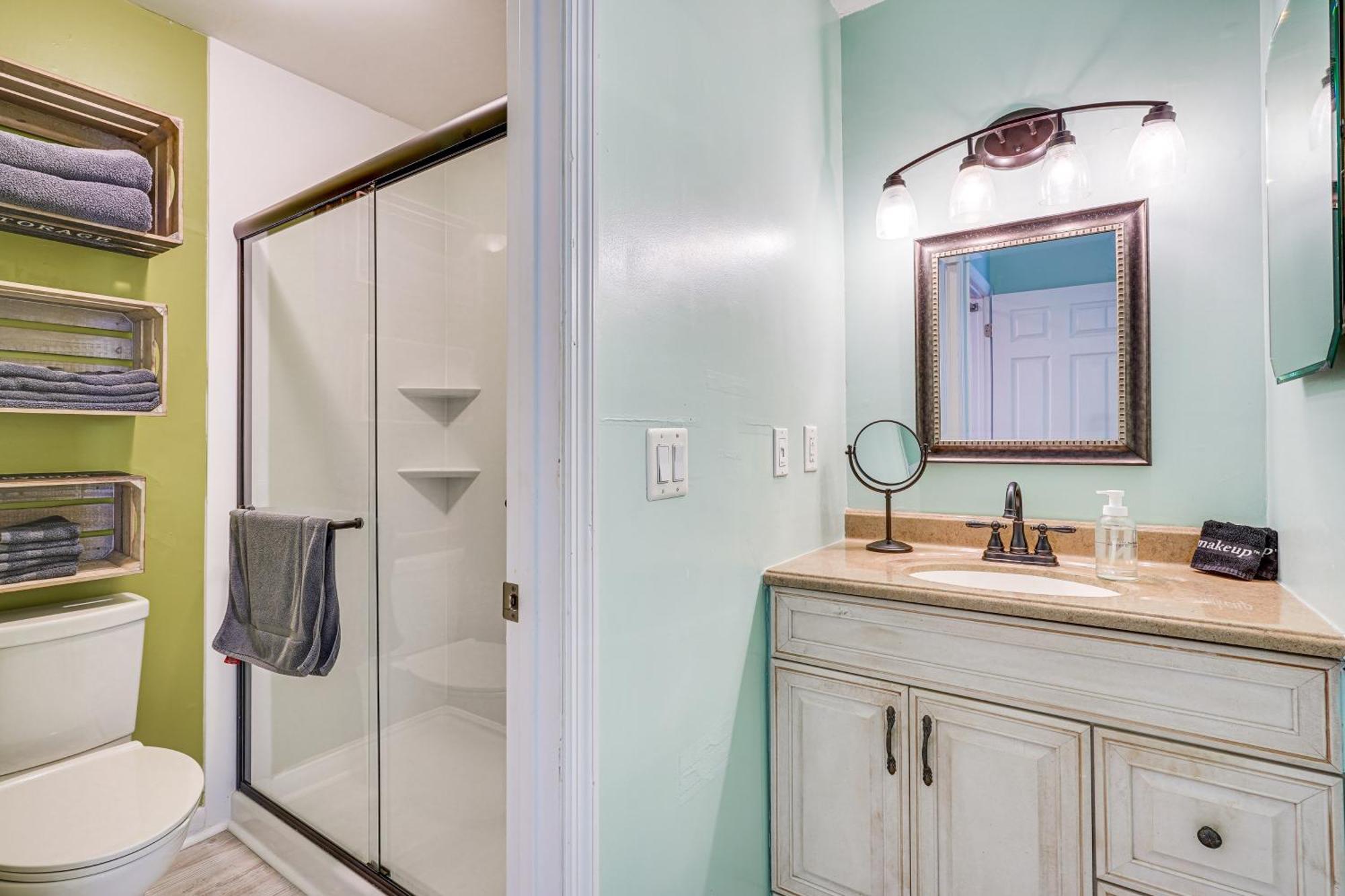 Apartment Retreat With Pool Access And River Views! Folly Beach