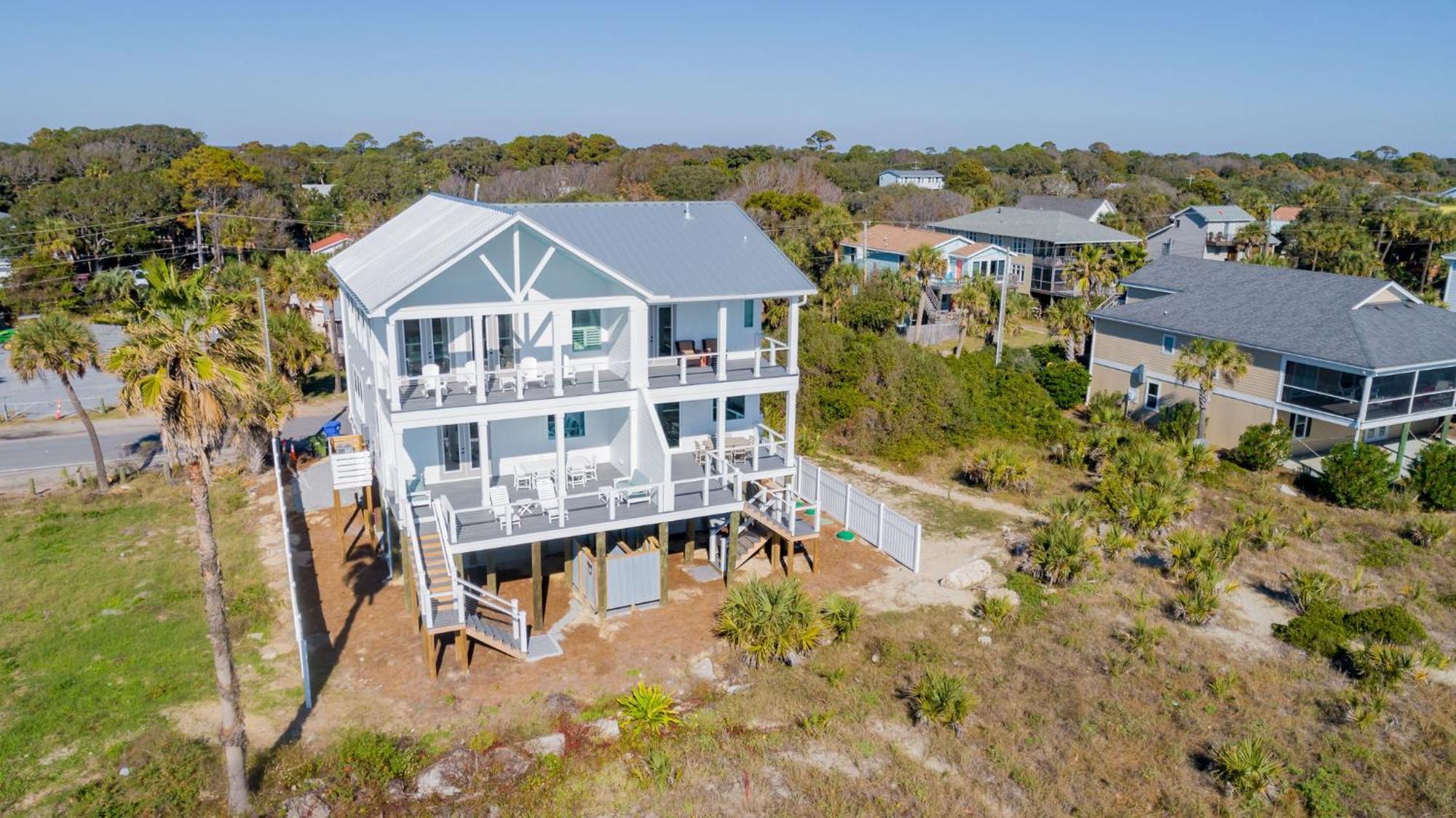 207 E Arctic - Seahorsing Around - Oceanfront - 3 Bedrooms *