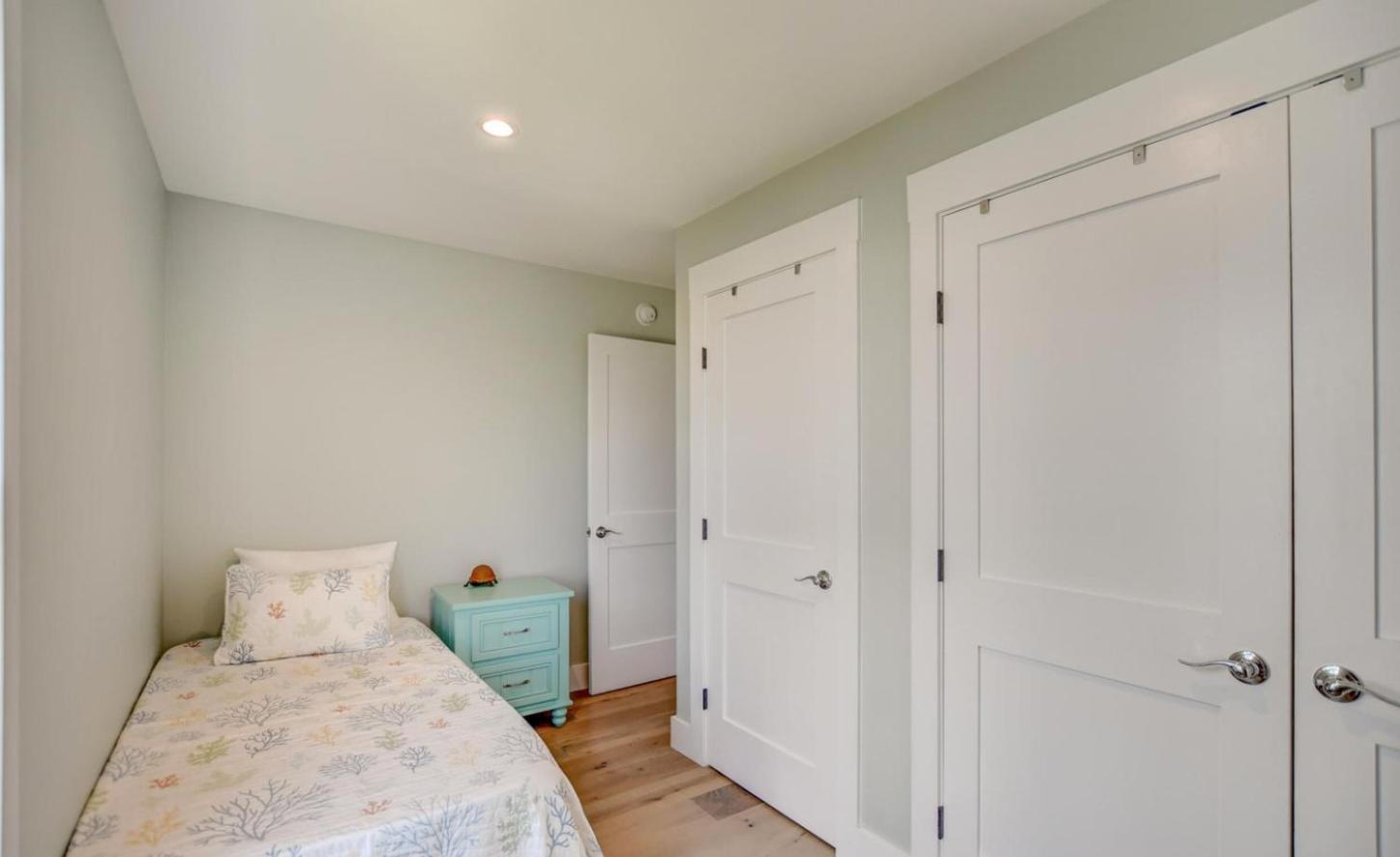 1568 East Ashley Folly Beach