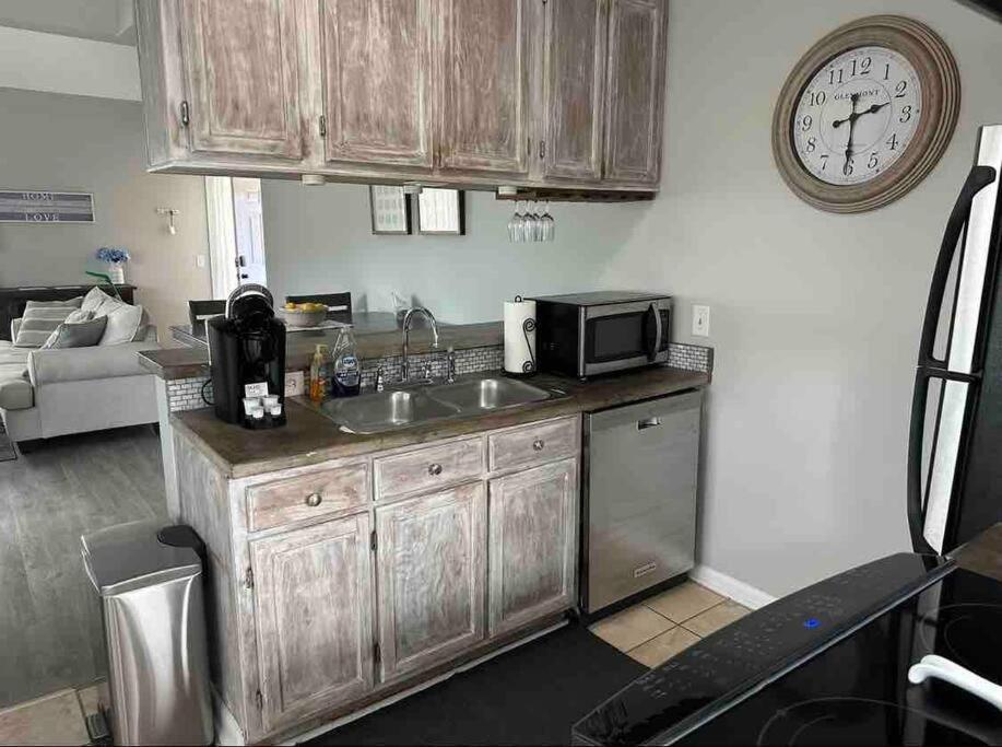 Charming Quiet 1 Bd *