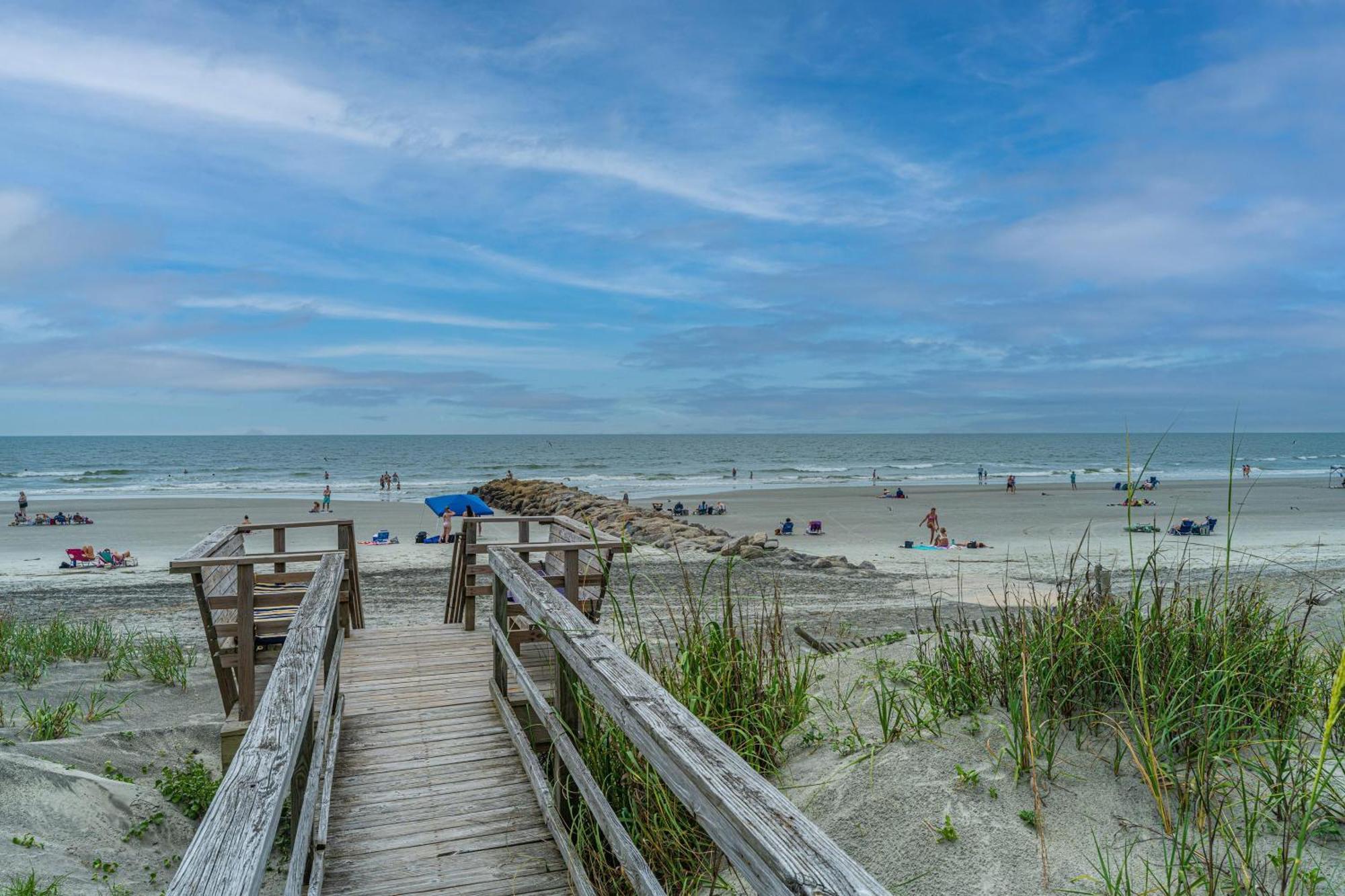 Maggie's Oceanfront Getaway Folly Beach