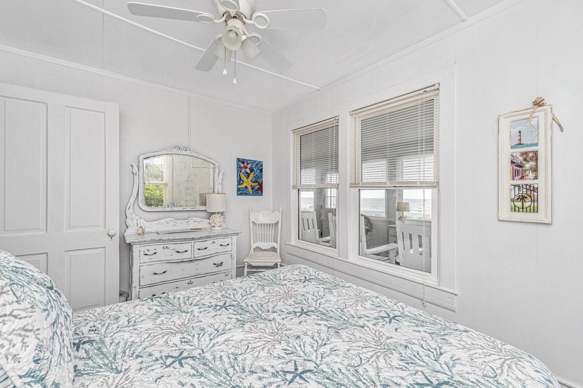 Holiday home Maggie's Oceanfront Getaway